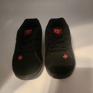 DC Shoes Toddler Size 7 Shoes Black Leather Lace Up High tops